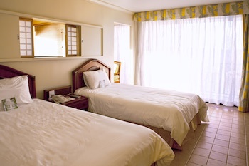 Guam Reef Hotel