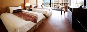 Guam Reef Hotel