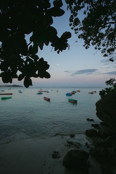 Guam Reef Hotel