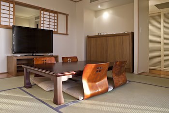 Guam Reef Hotel