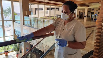 Guam Reef Hotel