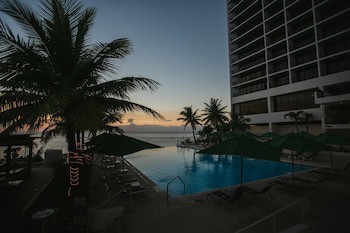 Guam Reef Hotel