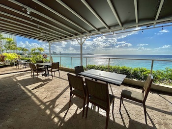Guam Reef Hotel