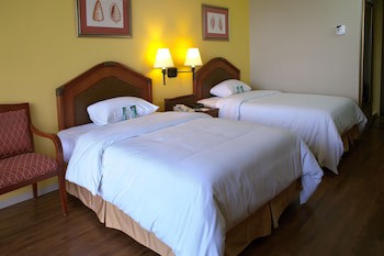 Guam Reef Hotel