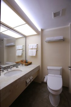 Guam Reef Hotel