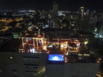 Ciqala Suites Hotel
