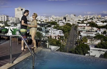 Ciqala Suites Hotel