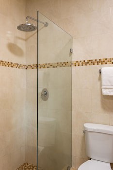 Ciqala Suites Hotel