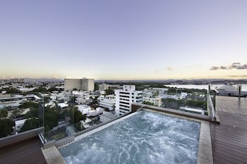 Ciqala Suites Hotel