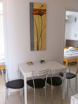 Fantasia Hotel Apartments galeri fotoğrafı