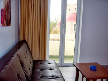 Fantasia Hotel Apartments galeri fotoğrafı
