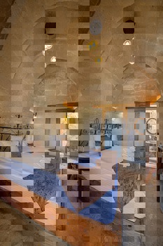 Roma Cave Suite Hotel