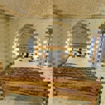 Roma Cave Suite Hotel