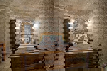 Roma Cave Suite Hotel