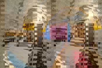 Roma Cave Suite Hotel