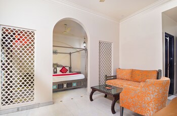 Jyoti Mahal A Heritage Hotel