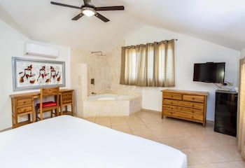 Albachiara Hotel