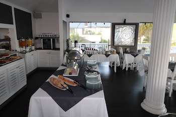 Albachiara Hotel