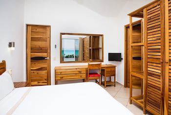 Albachiara Hotel