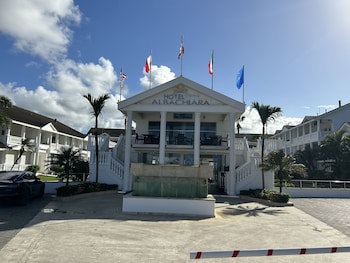 Albachiara Hotel