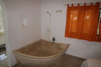 Albachiara Hotel