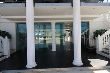 Albachiara Hotel