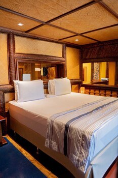 Dayo Hotel