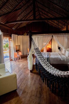 Dayo Hotel