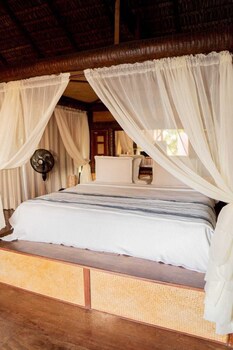 Dayo Hotel