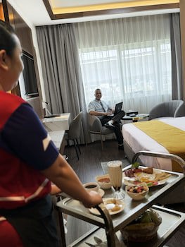 Fortune Plaza Hotel