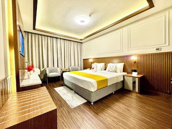 Fortune Plaza Hotel
