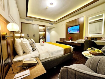 Fortune Plaza Hotel