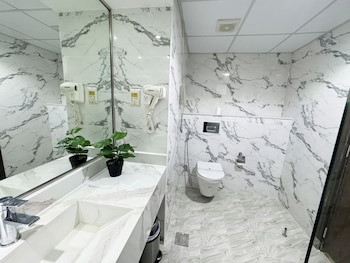 Fortune Plaza Hotel