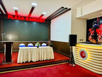 Fortune Plaza Hotel