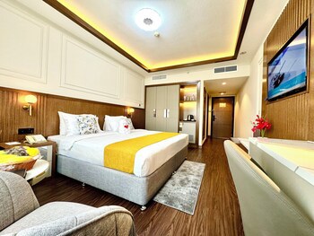 Fortune Plaza Hotel