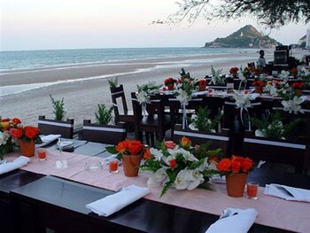 Baan Talay Dao