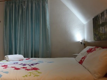 Anand Lodge