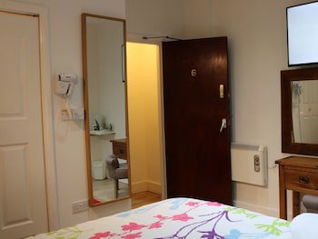 Anand Lodge