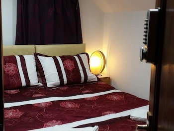 Anand Lodge