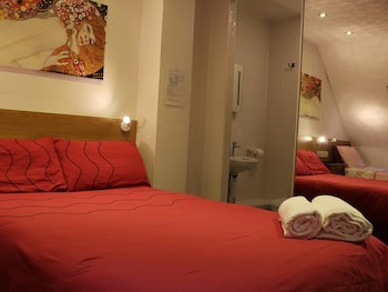 Anand Lodge