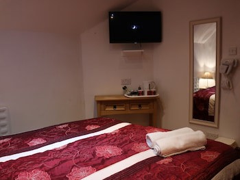 Anand Lodge