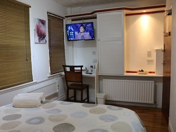 Anand Lodge