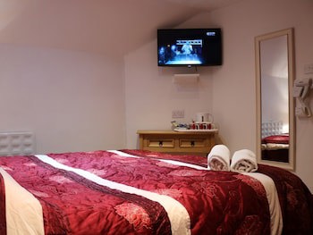 Anand Lodge