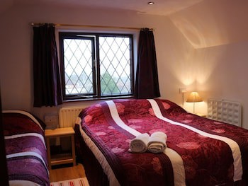 Anand Lodge