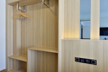 Bs Residence Suvarnabhumi