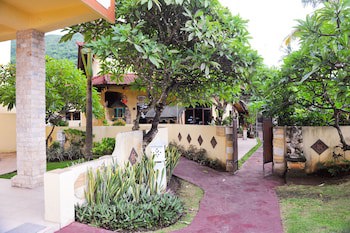 Bali Palms Resort