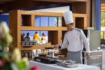 Al Maaden Villahotel & Spa