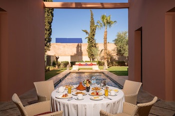 Al Maaden Villahotel & Spa