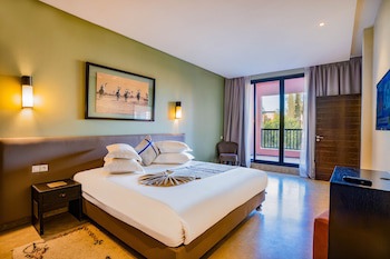 Al Maaden Villahotel & Spa
