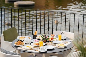 Al Maaden Villahotel & Spa